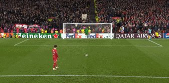 1741733888129025816.gif 点球3B.gif