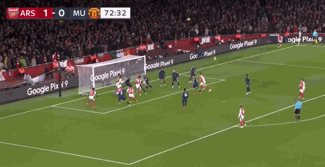 1733354094411053886.gif 2-0萨利巴.gif